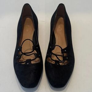Nurture by Lamaze Black Flats with Cutout Design
